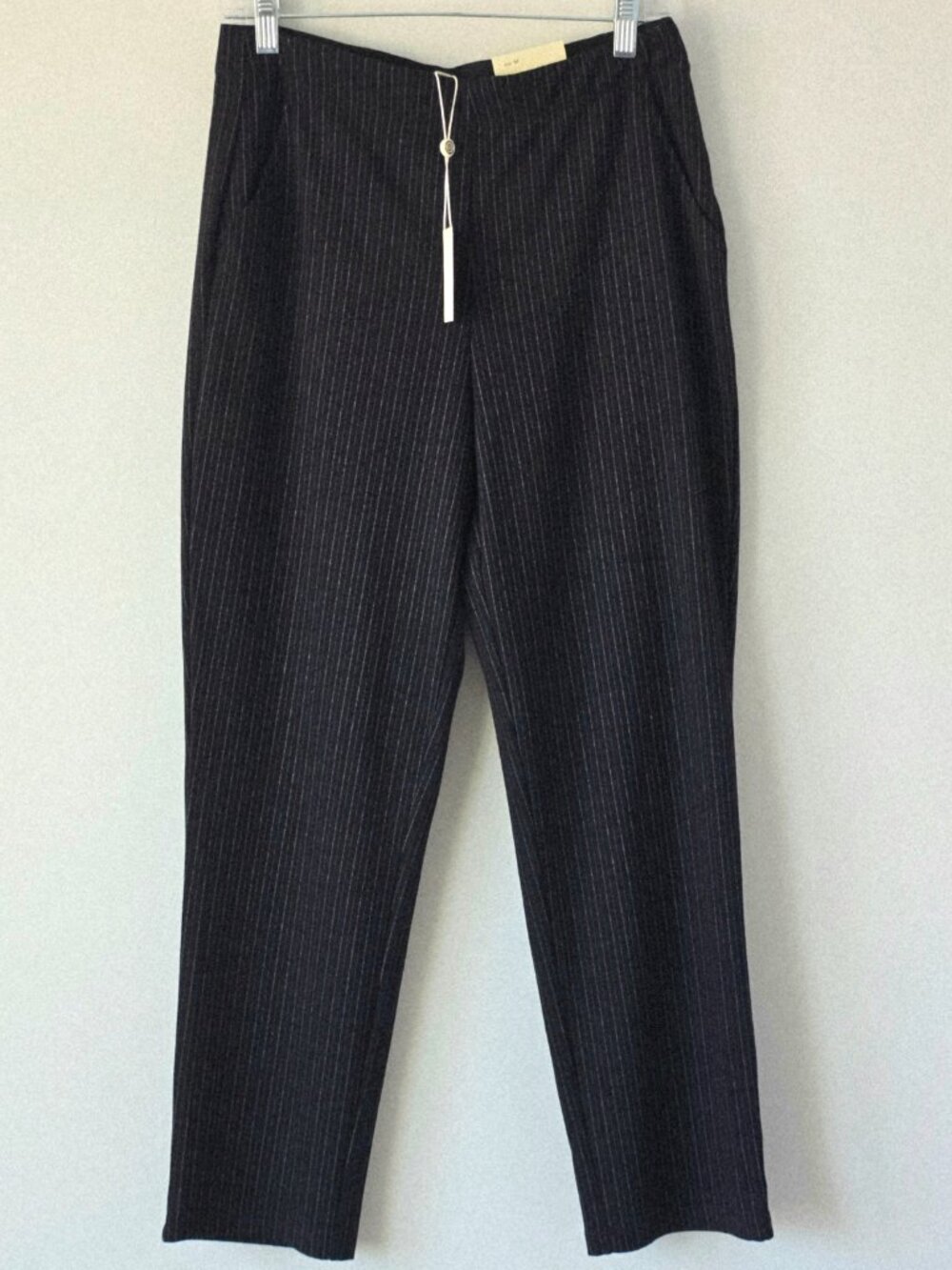 Max Studio Slim Trouser Pants Women M Black Pinstripe NWT